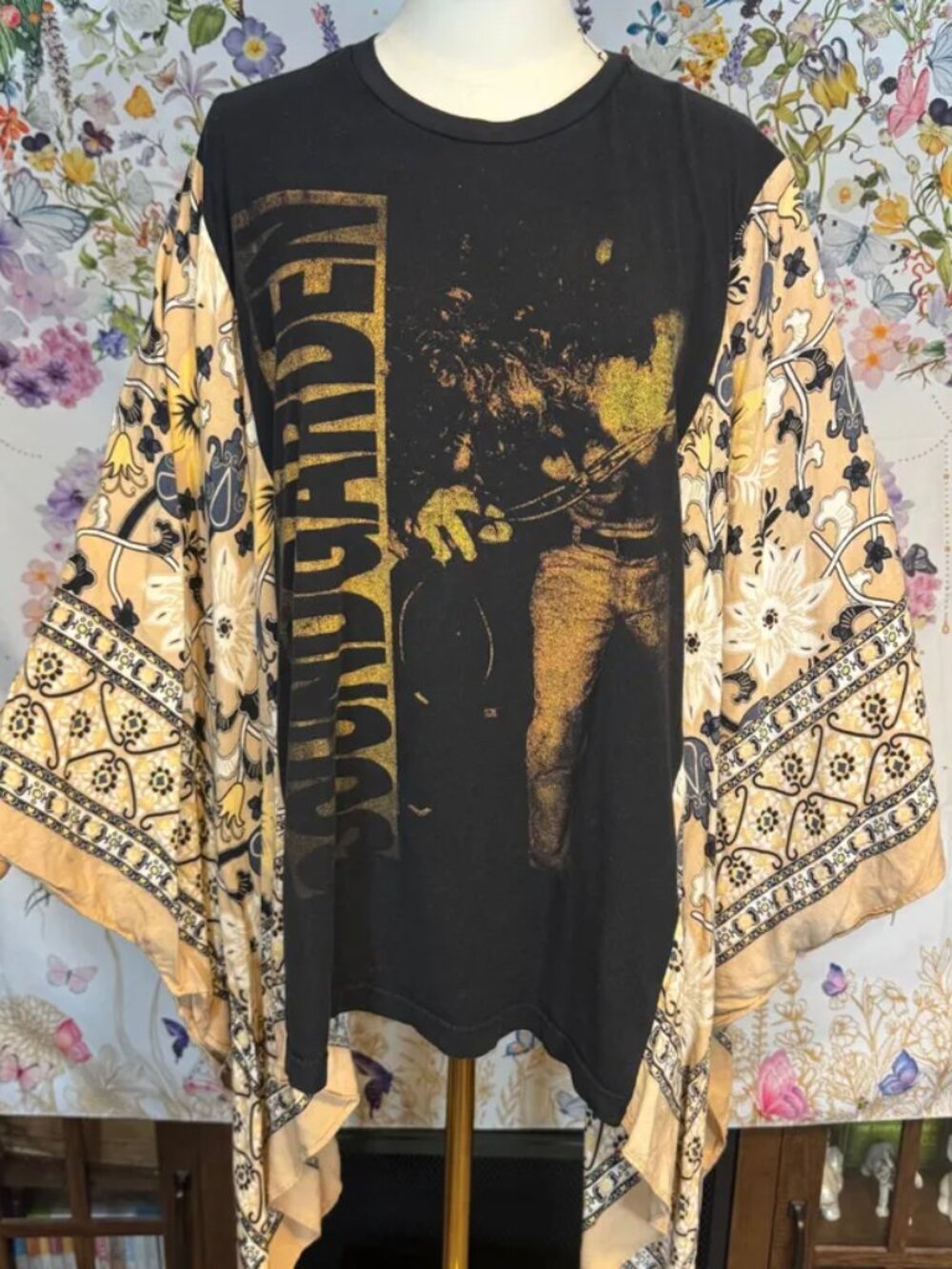 Soundgarden Upcycled Graphic T-Shirt with Flowy Printed Sleeves - OSFM